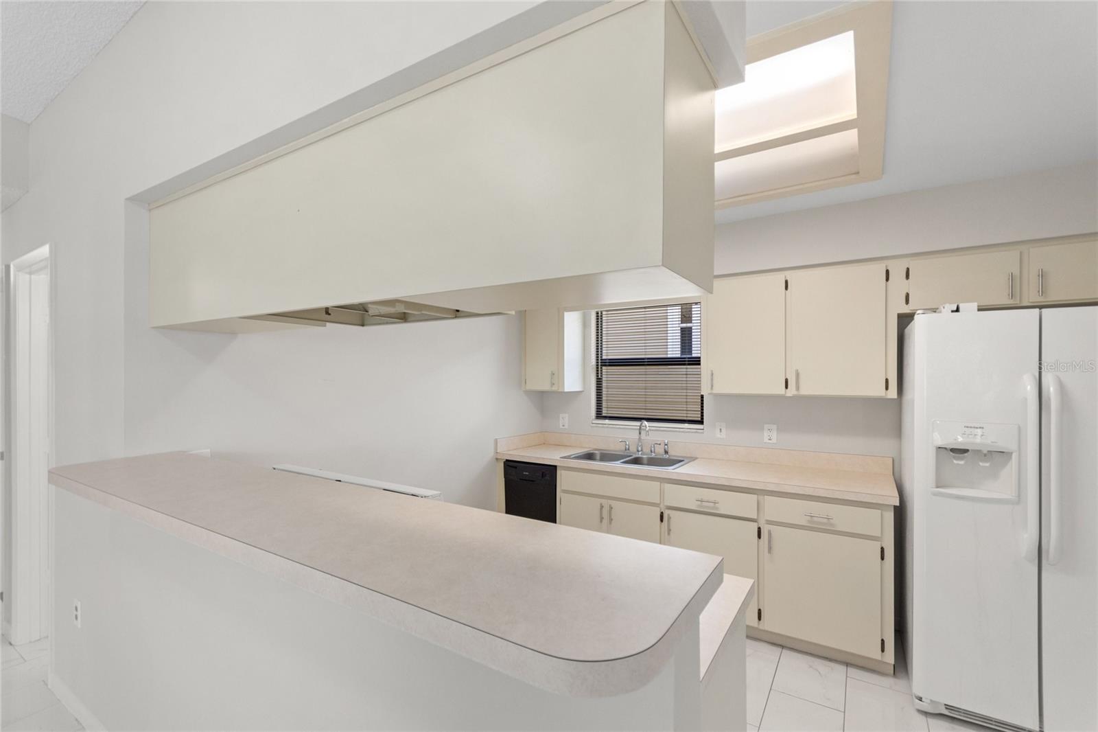 HIGHLAND FAIRWAYS PH 01 - Residential Lease