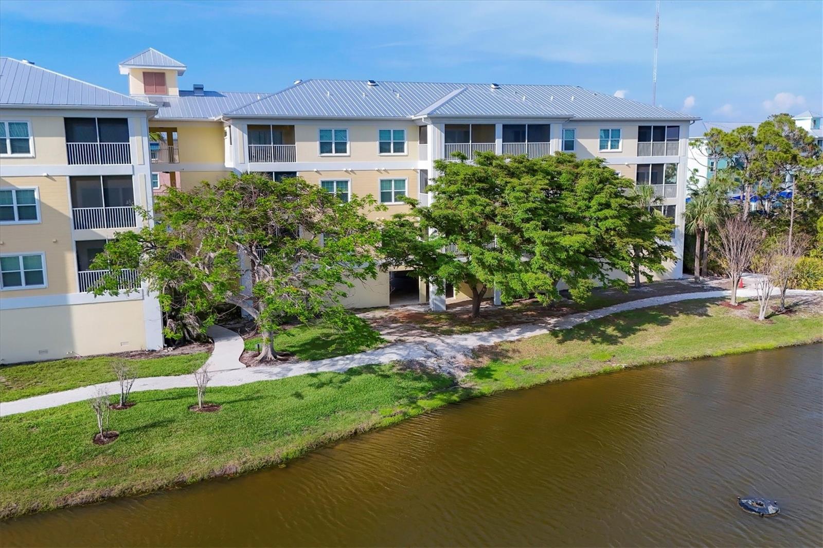 CAPE HAZE RESIDENCE BLDG 11 - Residential Lease