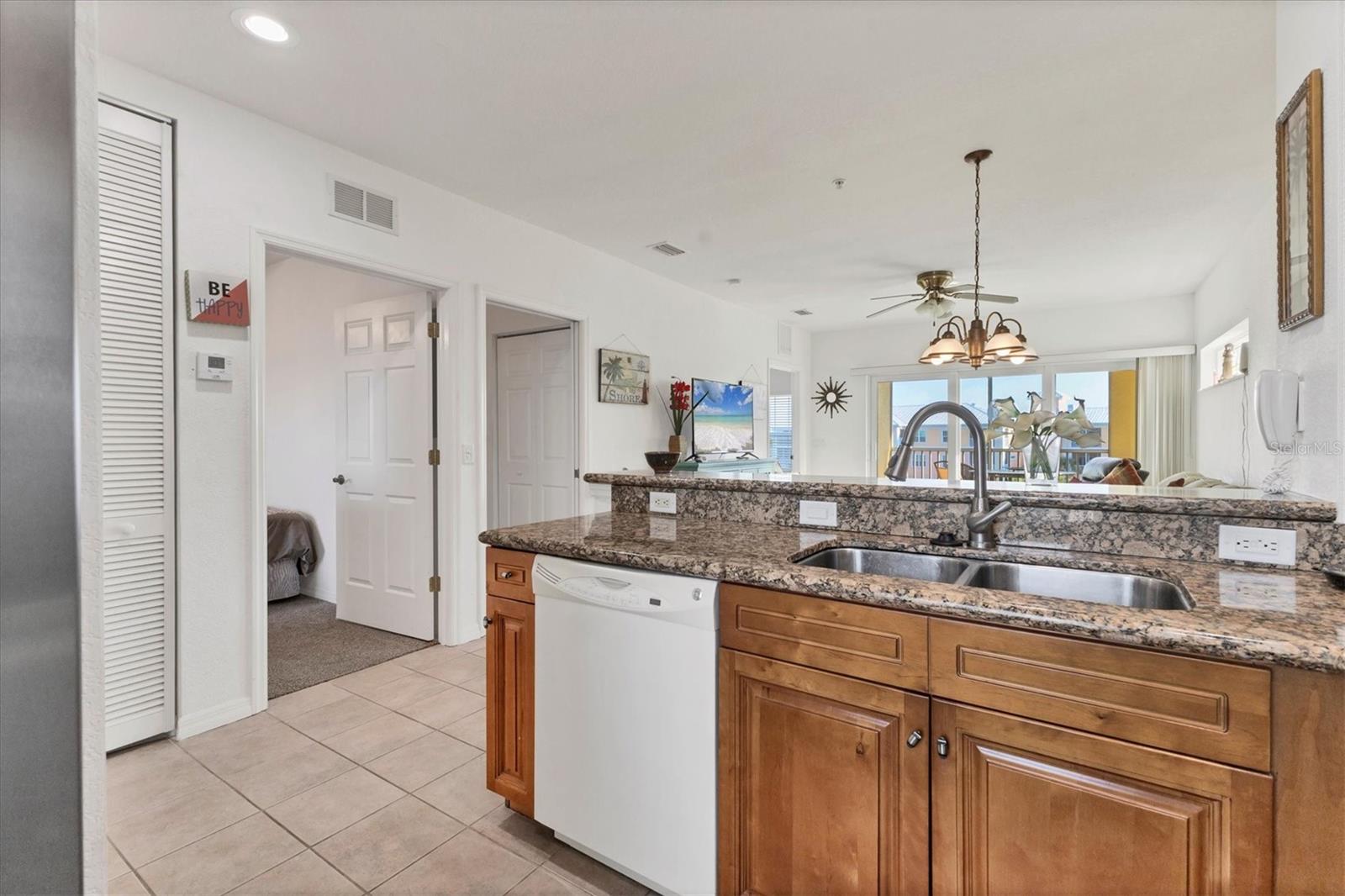 CAPE HAZE RESIDENCE BLDG 11 - Residential Lease