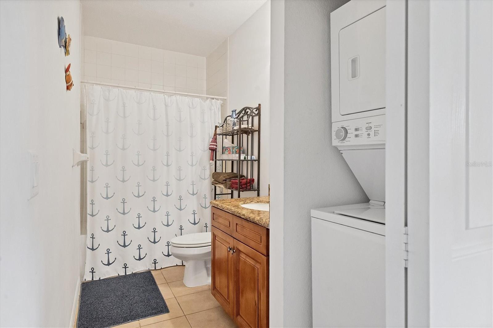 CAPE HAZE RESIDENCE BLDG 11 - Residential Lease