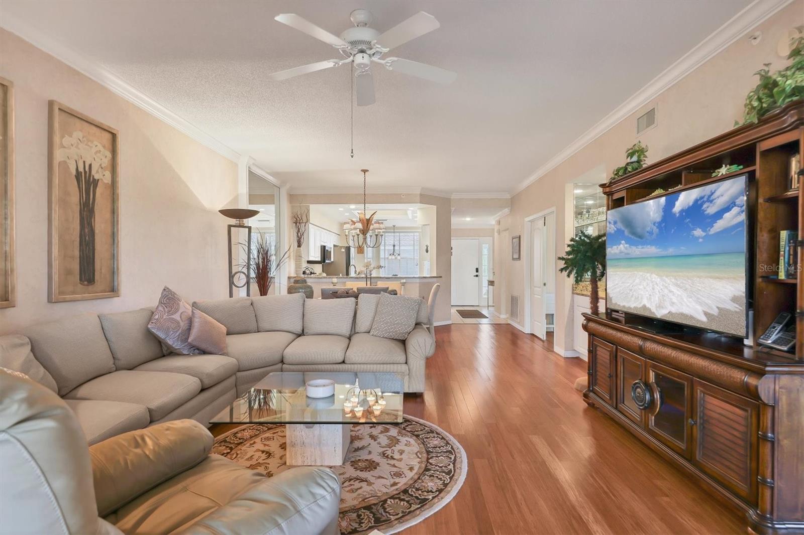 9580 HIGH GATE DRIVE 1811