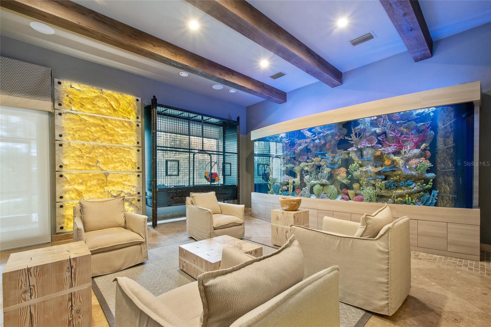 KEENES POINTE - Residential