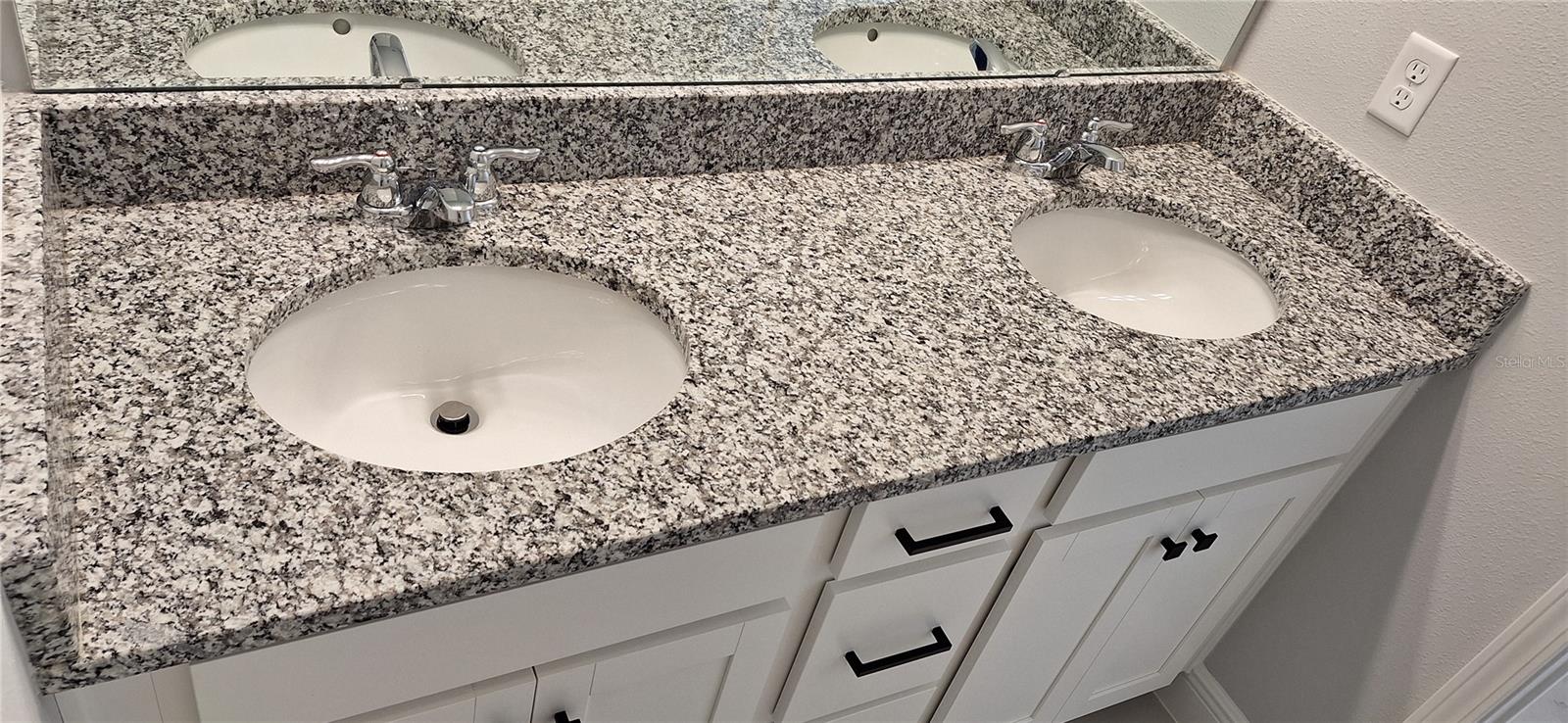 LAUREATE PARK PARCEL N-3 PHASE 2 - Residential Lease