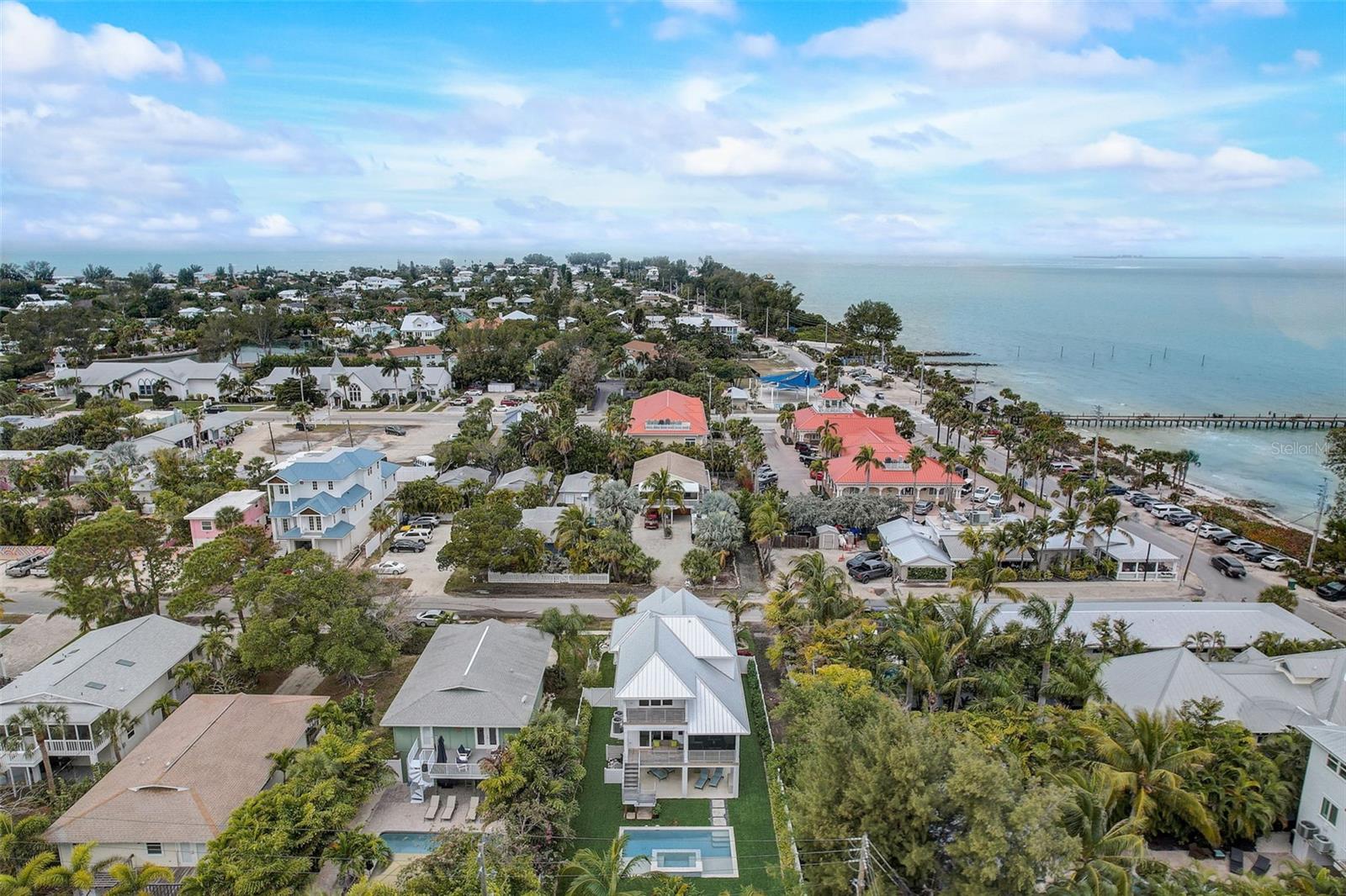 ANNA MARIA BEACH - Residential
