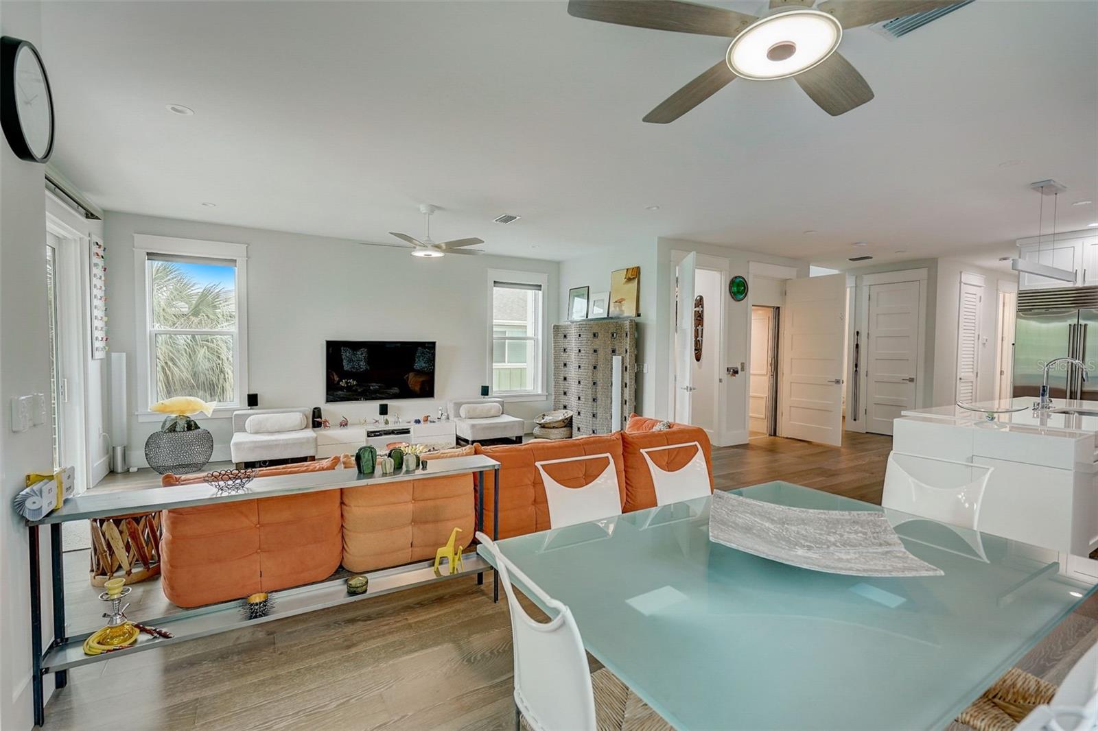 ANNA MARIA BEACH - Residential