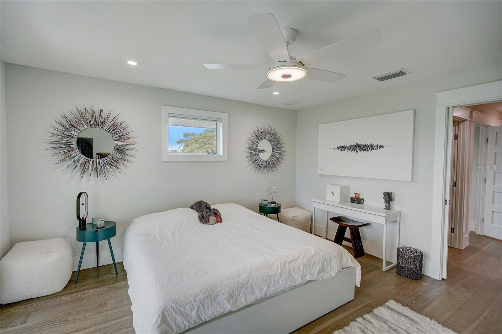 ANNA MARIA BEACH - Residential