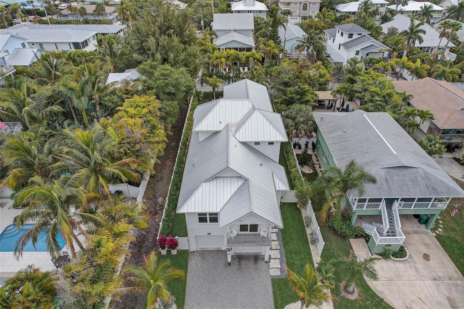 ANNA MARIA BEACH - Residential