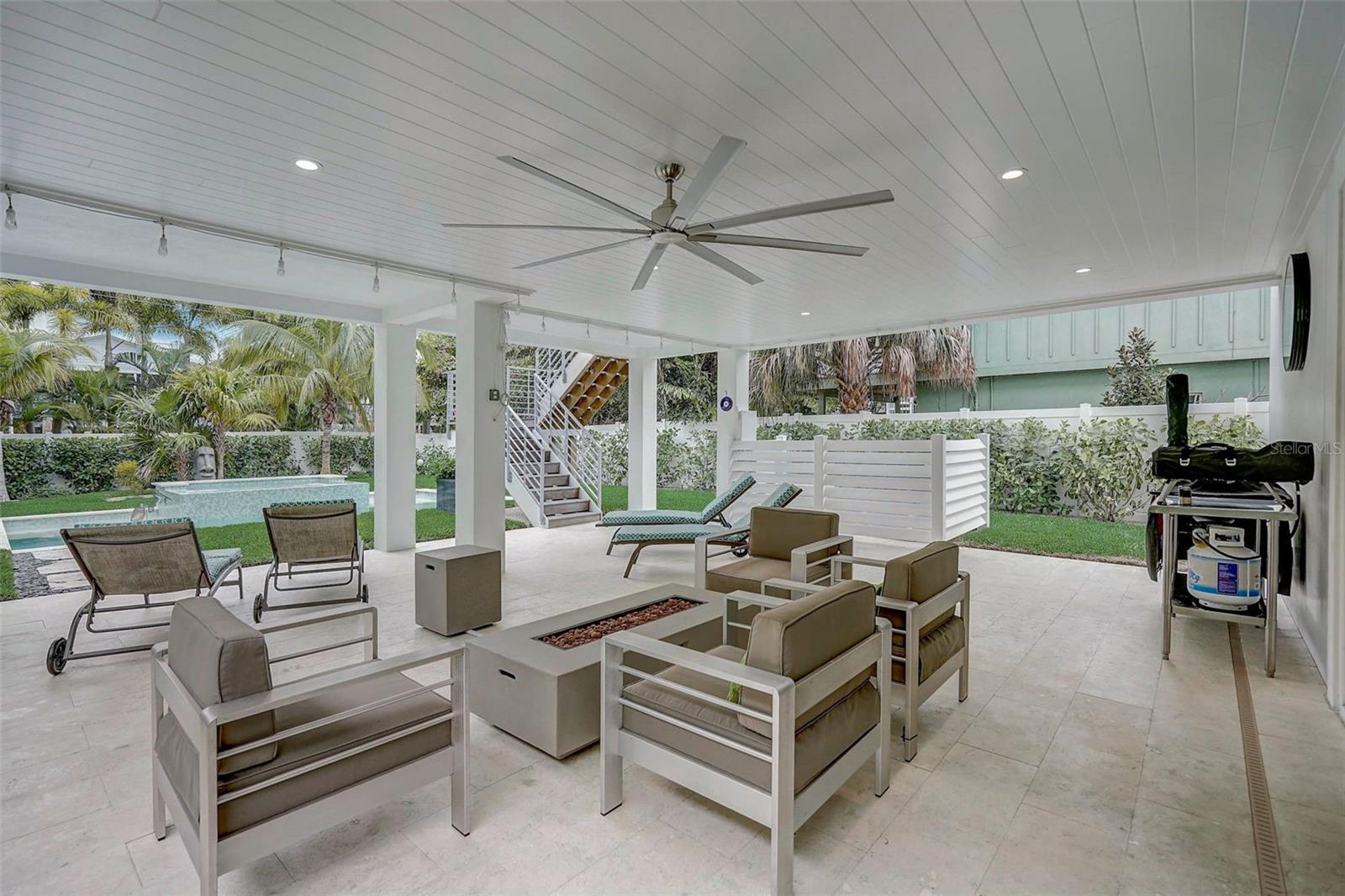 ANNA MARIA BEACH - Residential