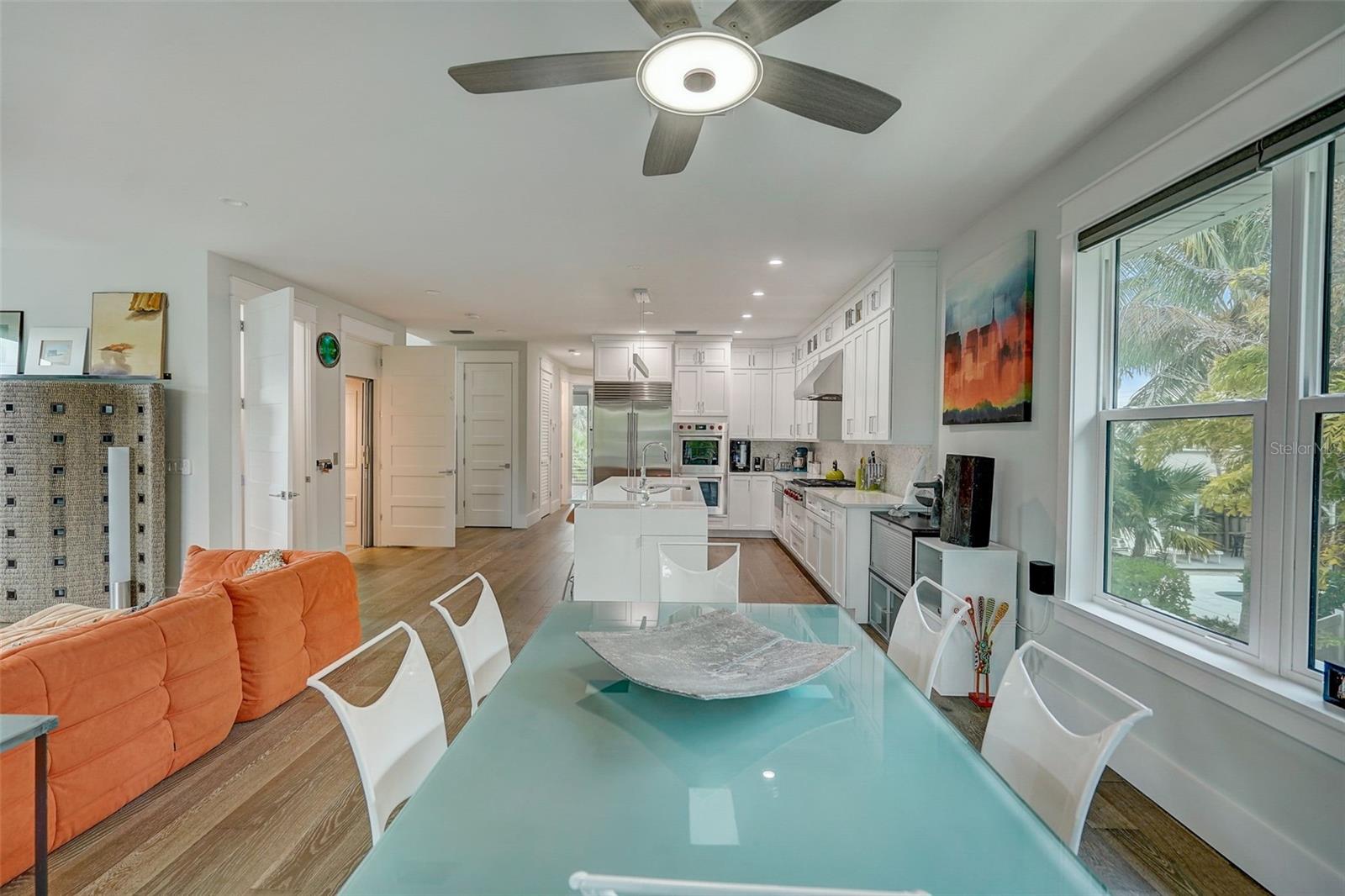 ANNA MARIA BEACH - Residential