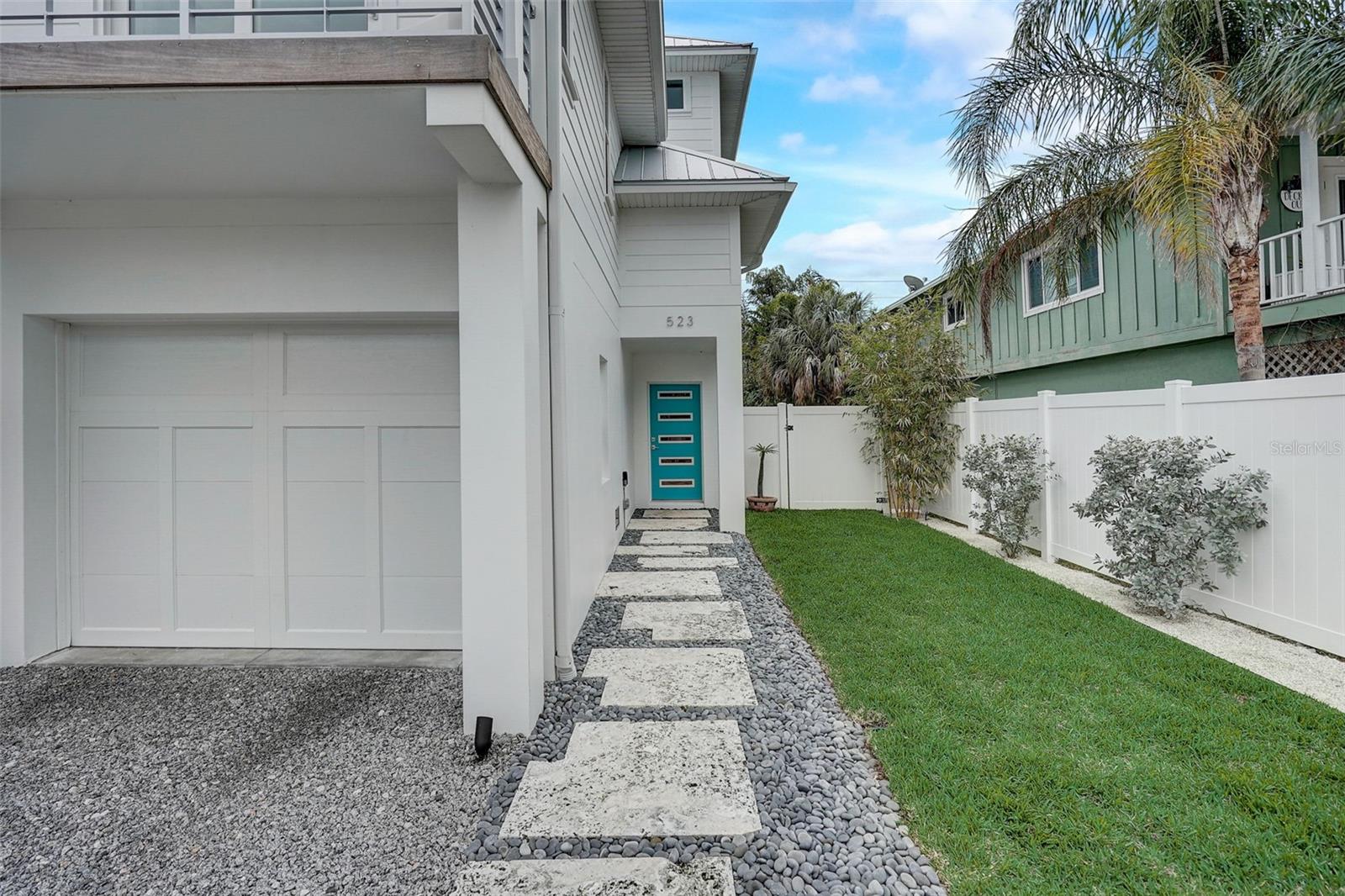 ANNA MARIA BEACH - Residential