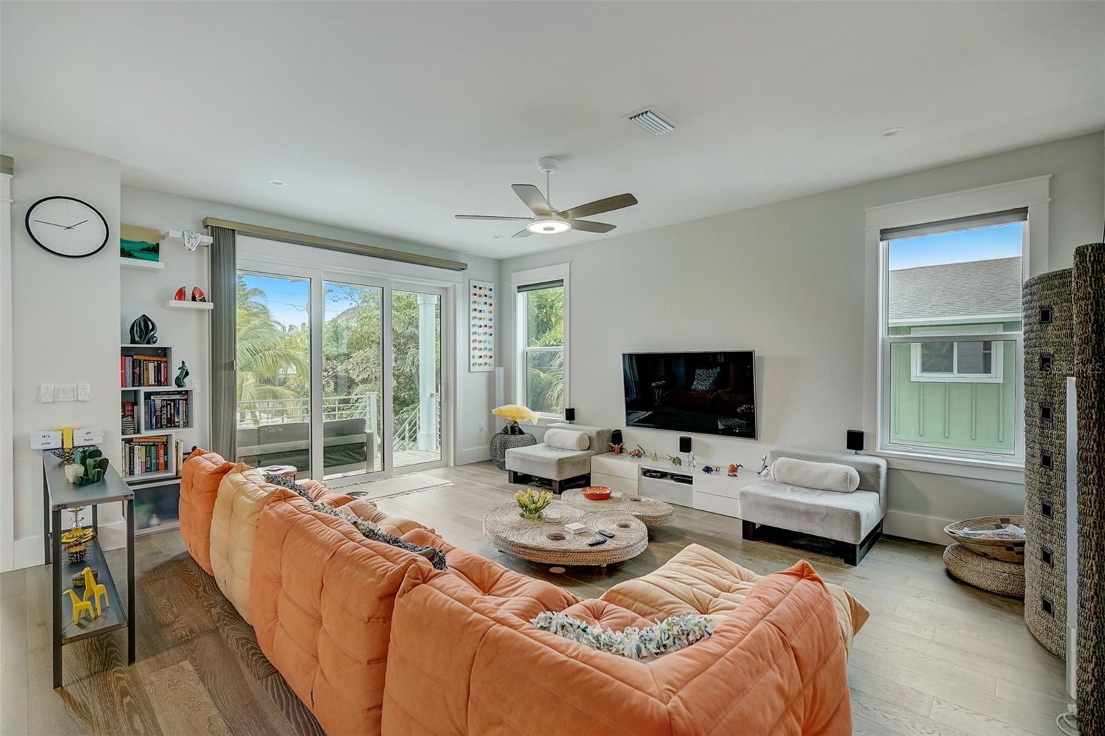 ANNA MARIA BEACH - Residential