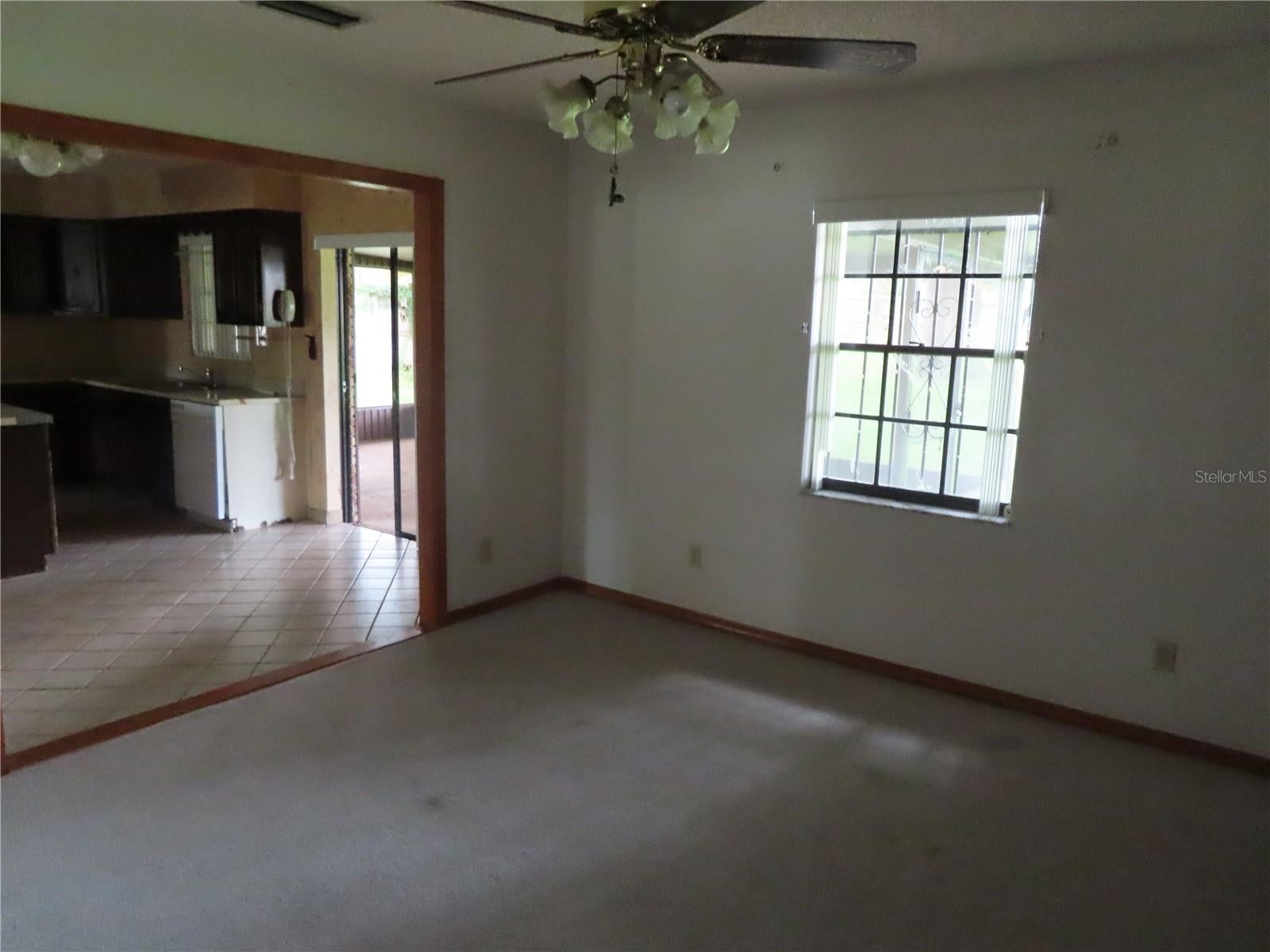 2016 AMESBURY DRIVE