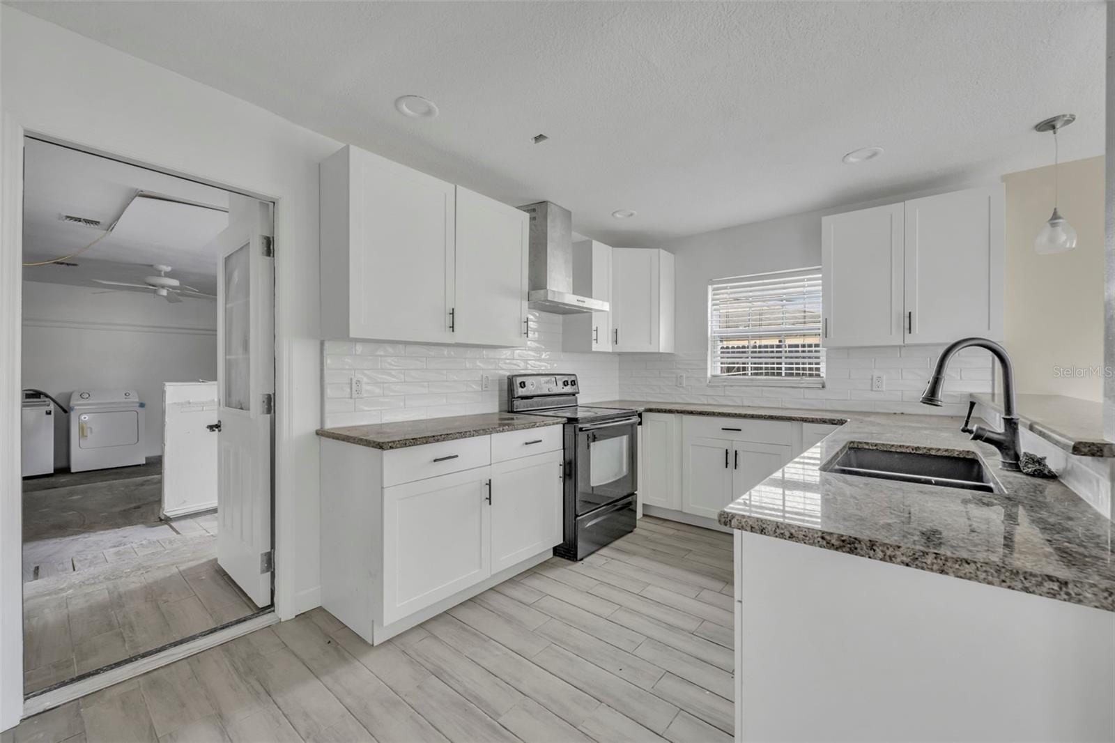 SHADOW HILL - Residential