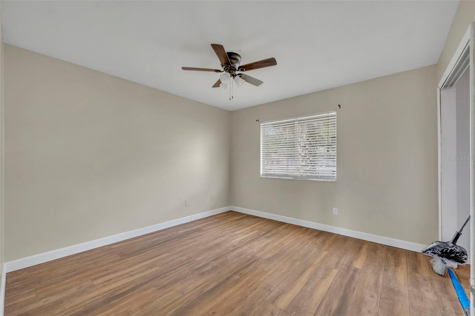 SHADOW HILL - Residential