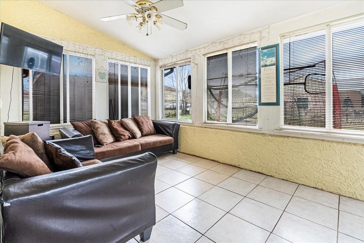 POINCIANA NBRHD 02 VILLAGE 03 - Residential