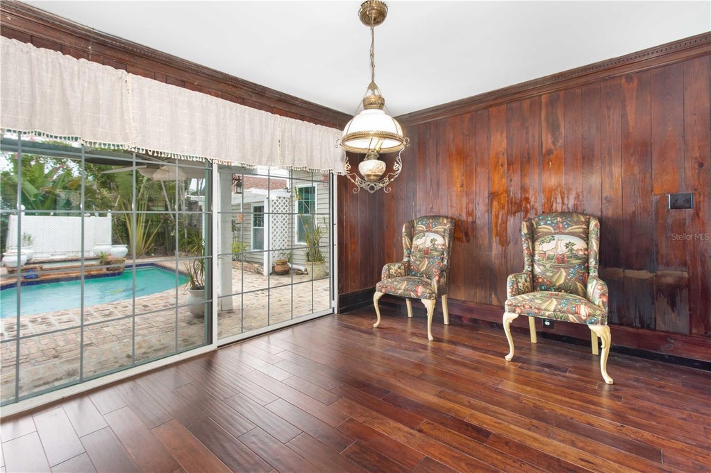 Photo of 806 Narcissus Avenue, Clearwater Beach, FL 33767 (MLS # TB8554380)