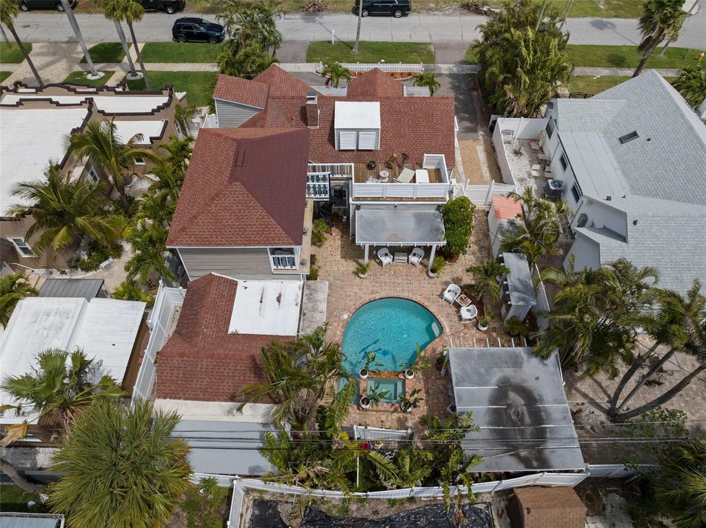 Photo of 806 Narcissus Avenue, Clearwater Beach, FL 33767 (MLS # TB8554380)