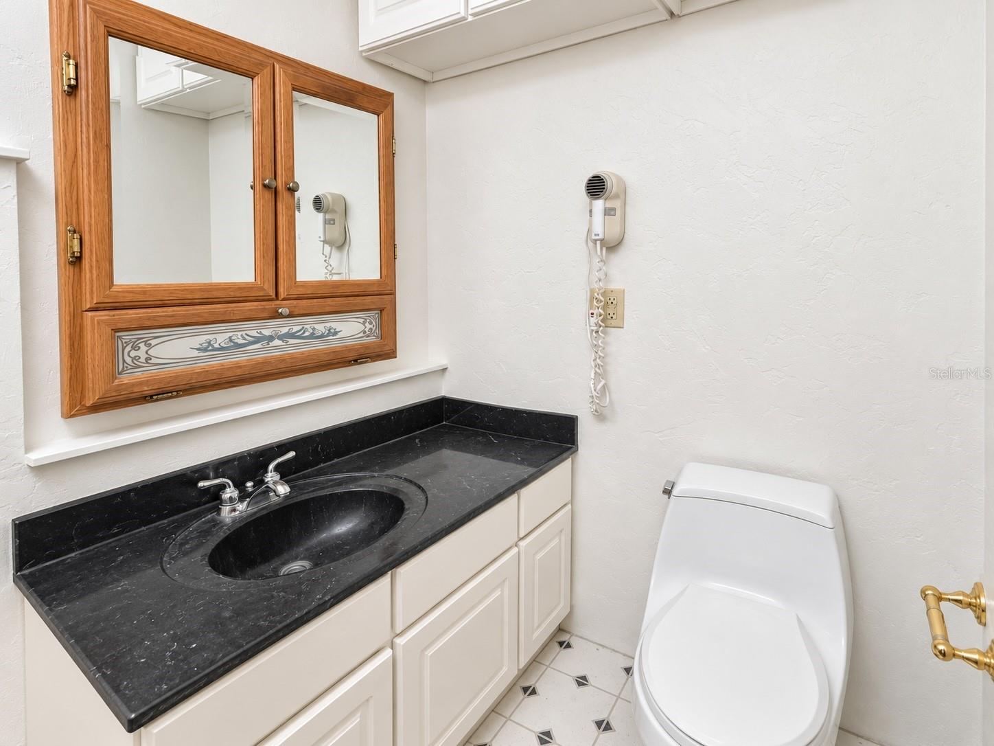 2616 SW 31ST PLACE A