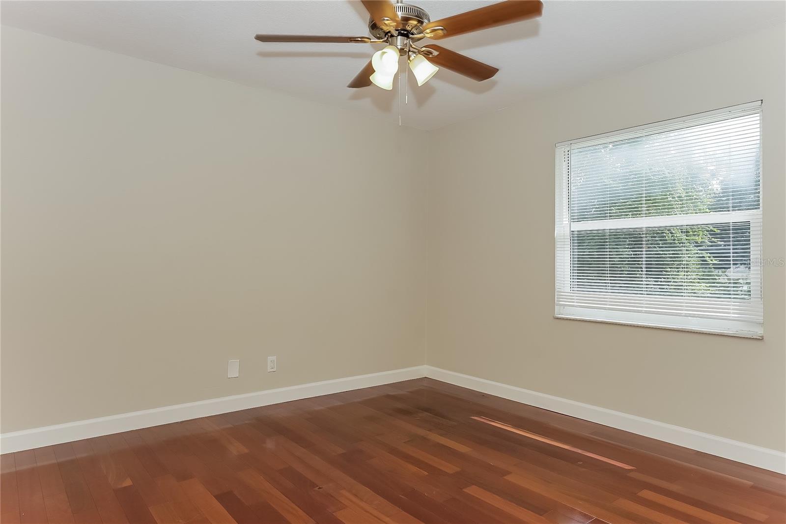 RAVENWOOD - Residential Lease