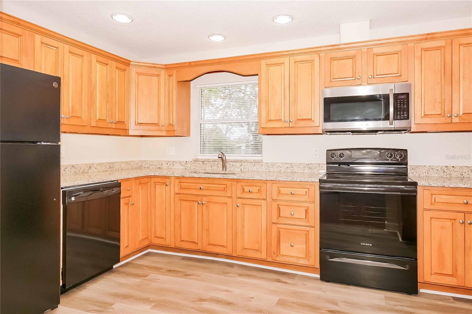 RAVENWOOD - Residential Lease