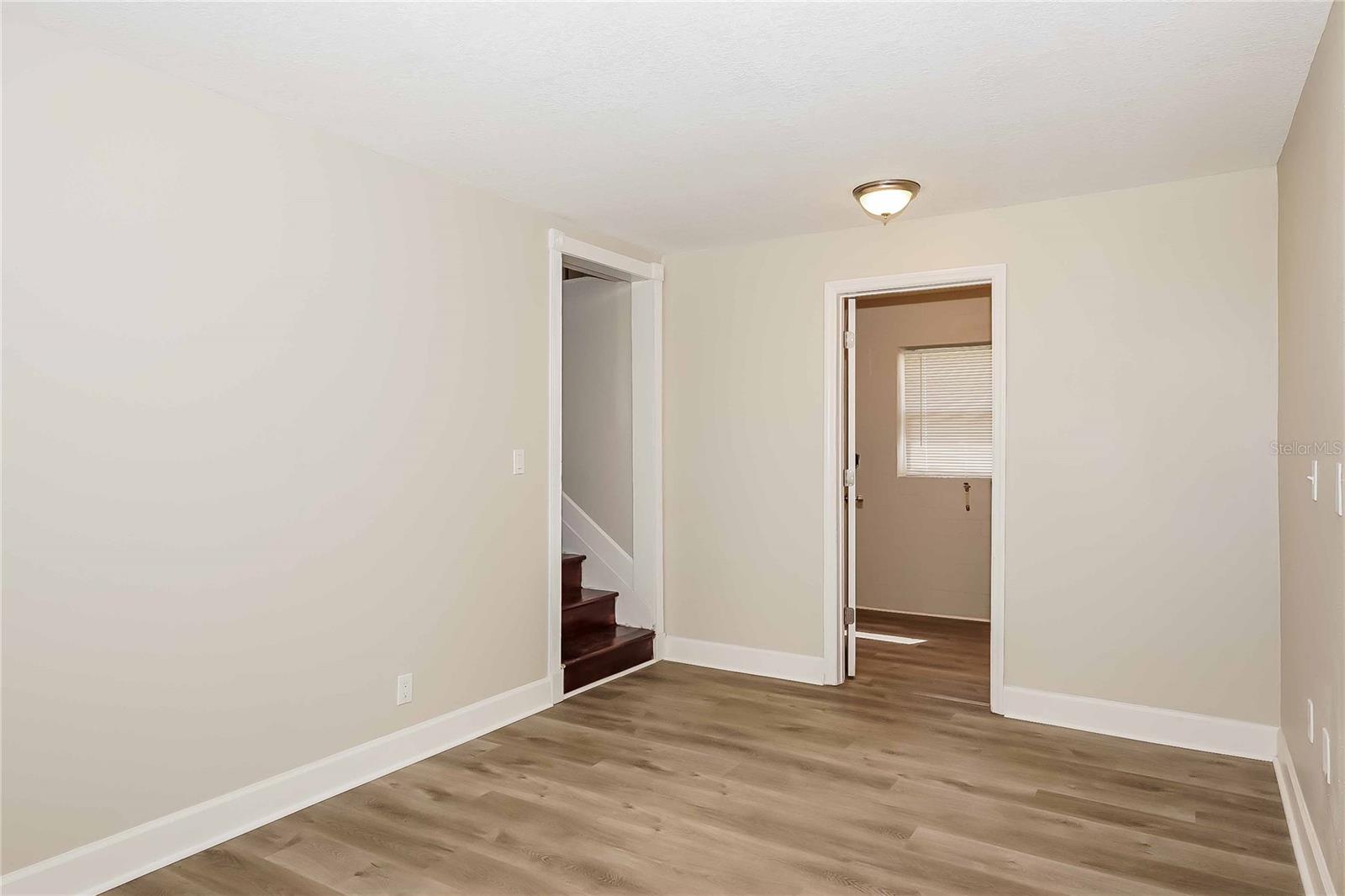 RAVENWOOD - Residential Lease