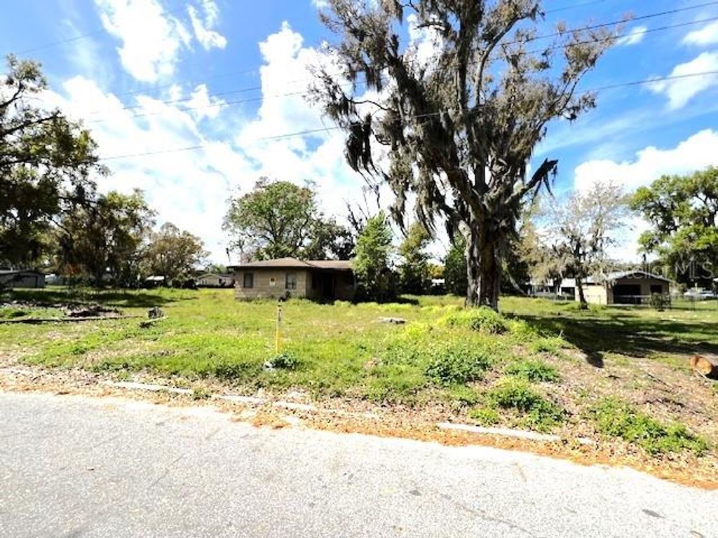 Photo of 980 Berkley Road, Auburndale, FL 33823 (MLS # B4901856)