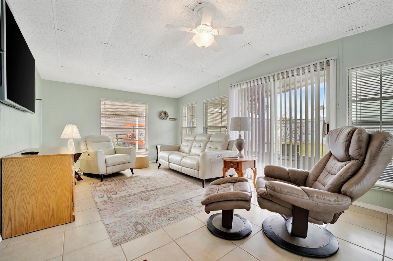 CARIBBEAN ISLES RESIDENTIAL CO - Residential