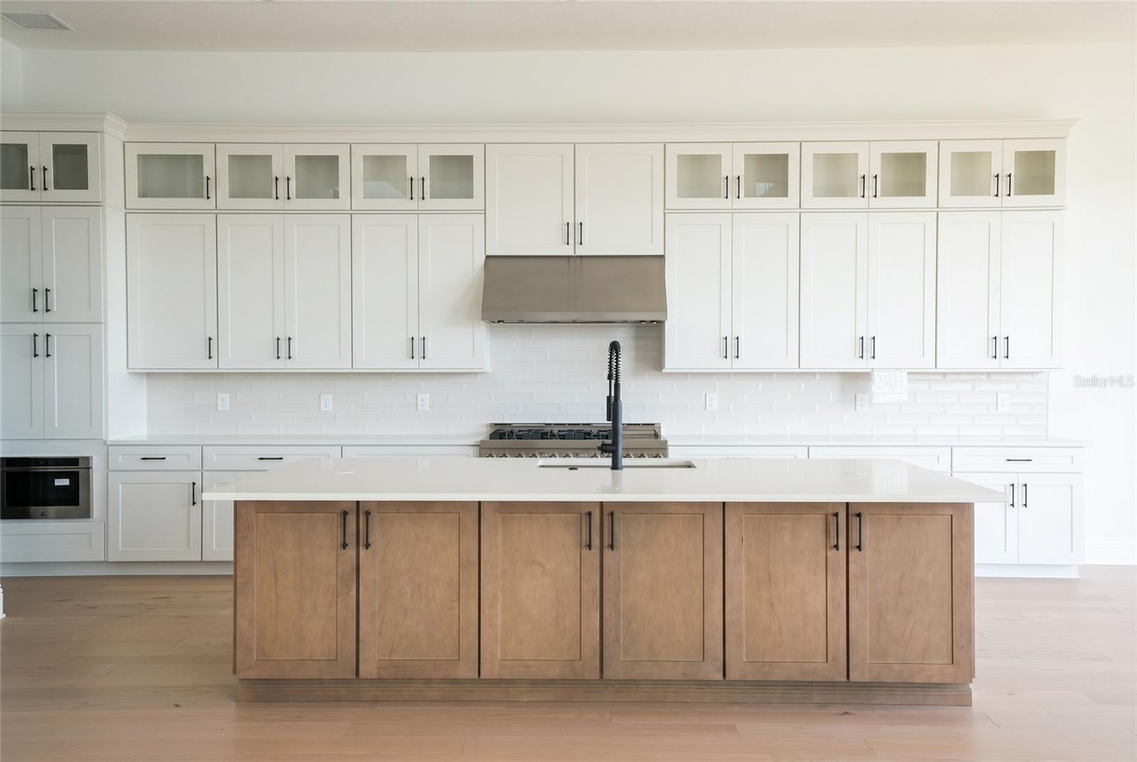 LAUREL POINTE PH 3 - Residential