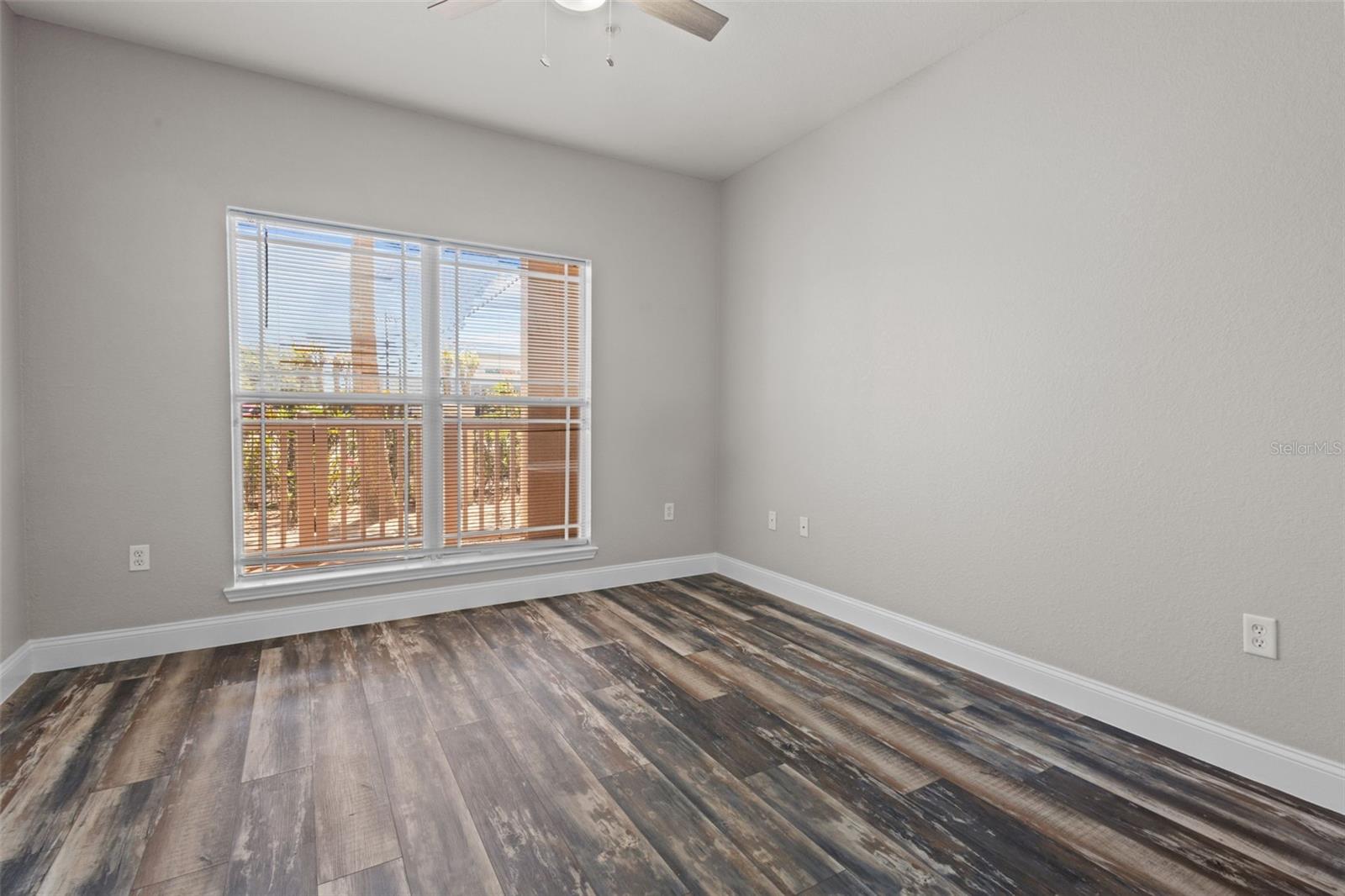 RESIDENCE AT RENAISSANCE - Residential