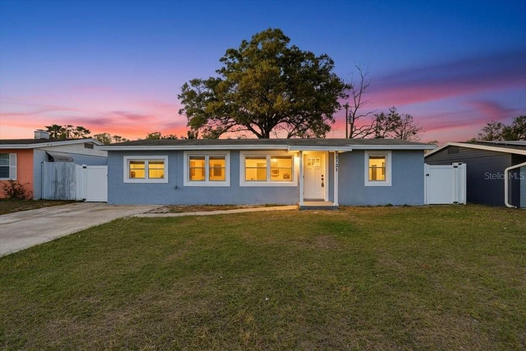 Photo of 5721 65th Avenue N, Pinellas Park, FL 33781 (MLS # TB8484306)