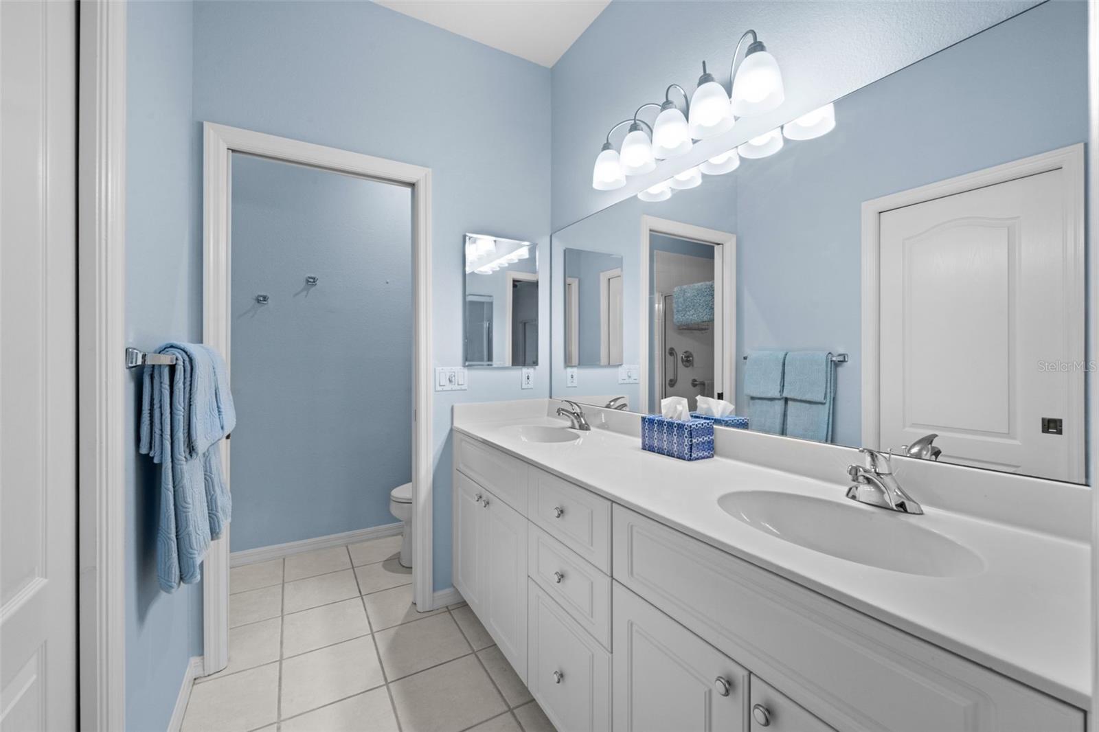 RESIDENCES AT GONDOLA PARK - Residential Lease