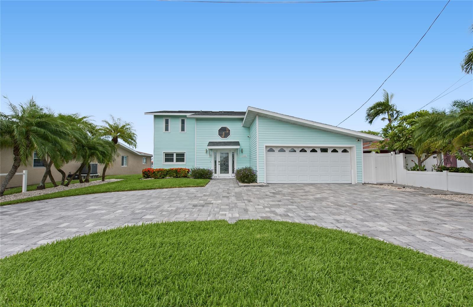 544 LILLIAN DRIVE