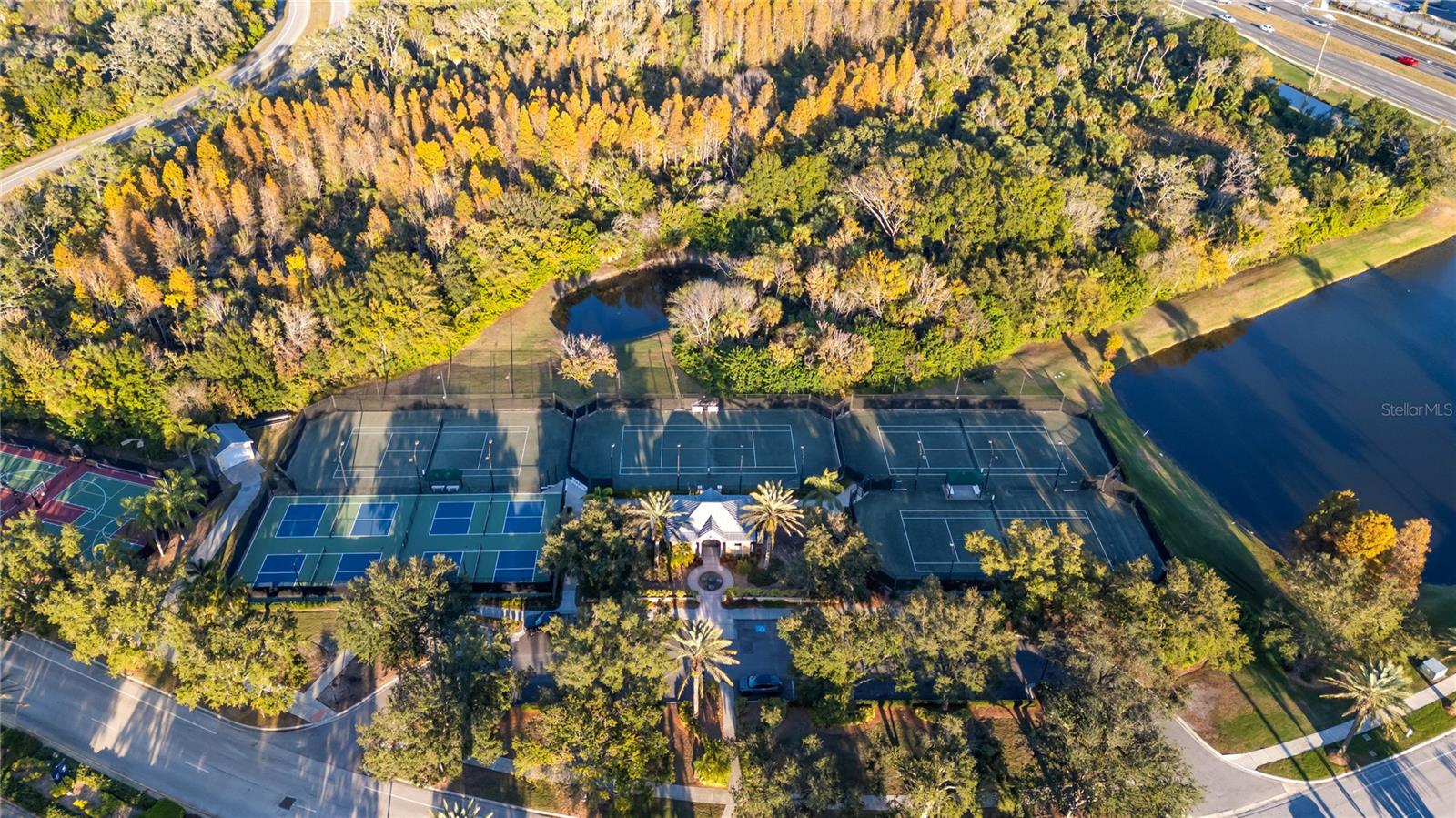 MARISOL POINTE - Residential