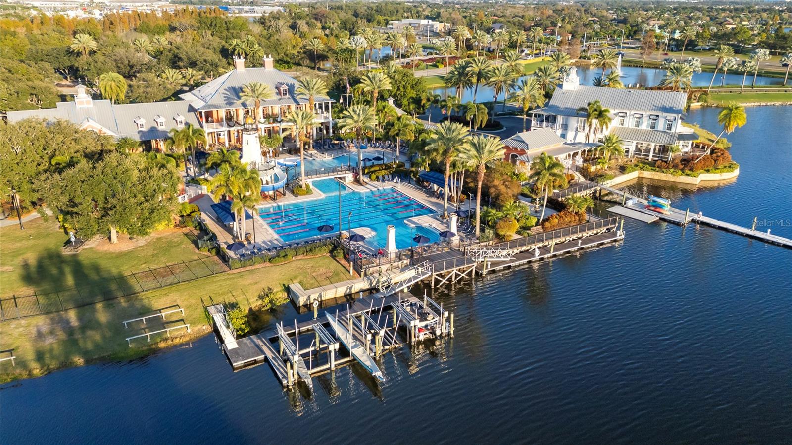 MARISOL POINTE - Residential