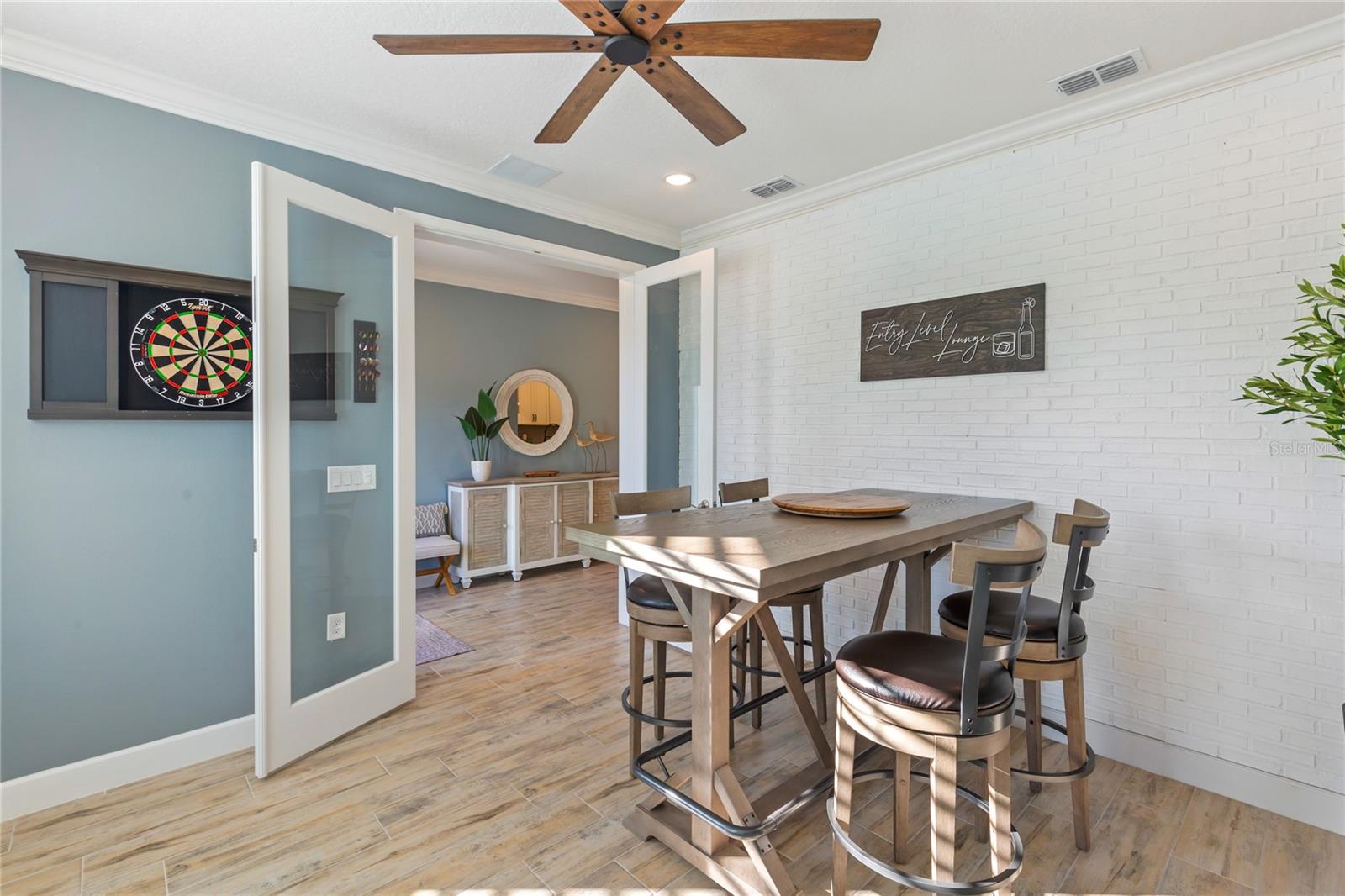 MARISOL POINTE - Residential