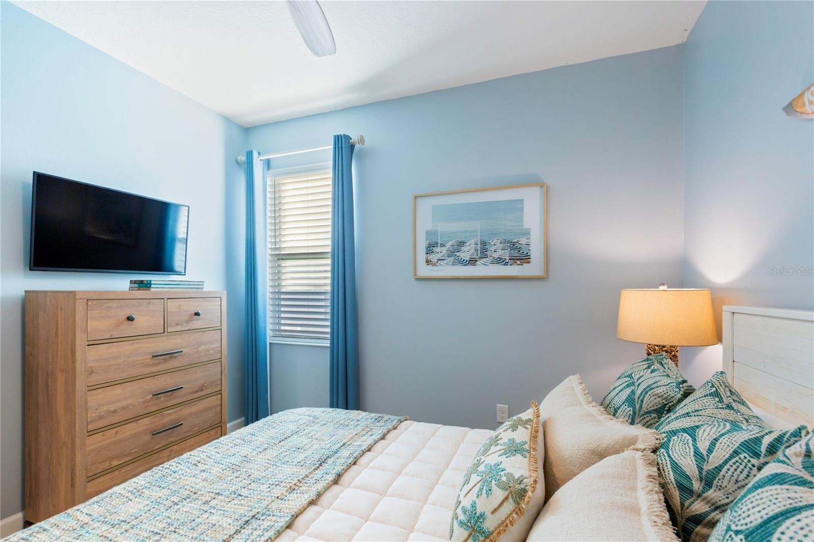 MARISOL POINTE - Residential