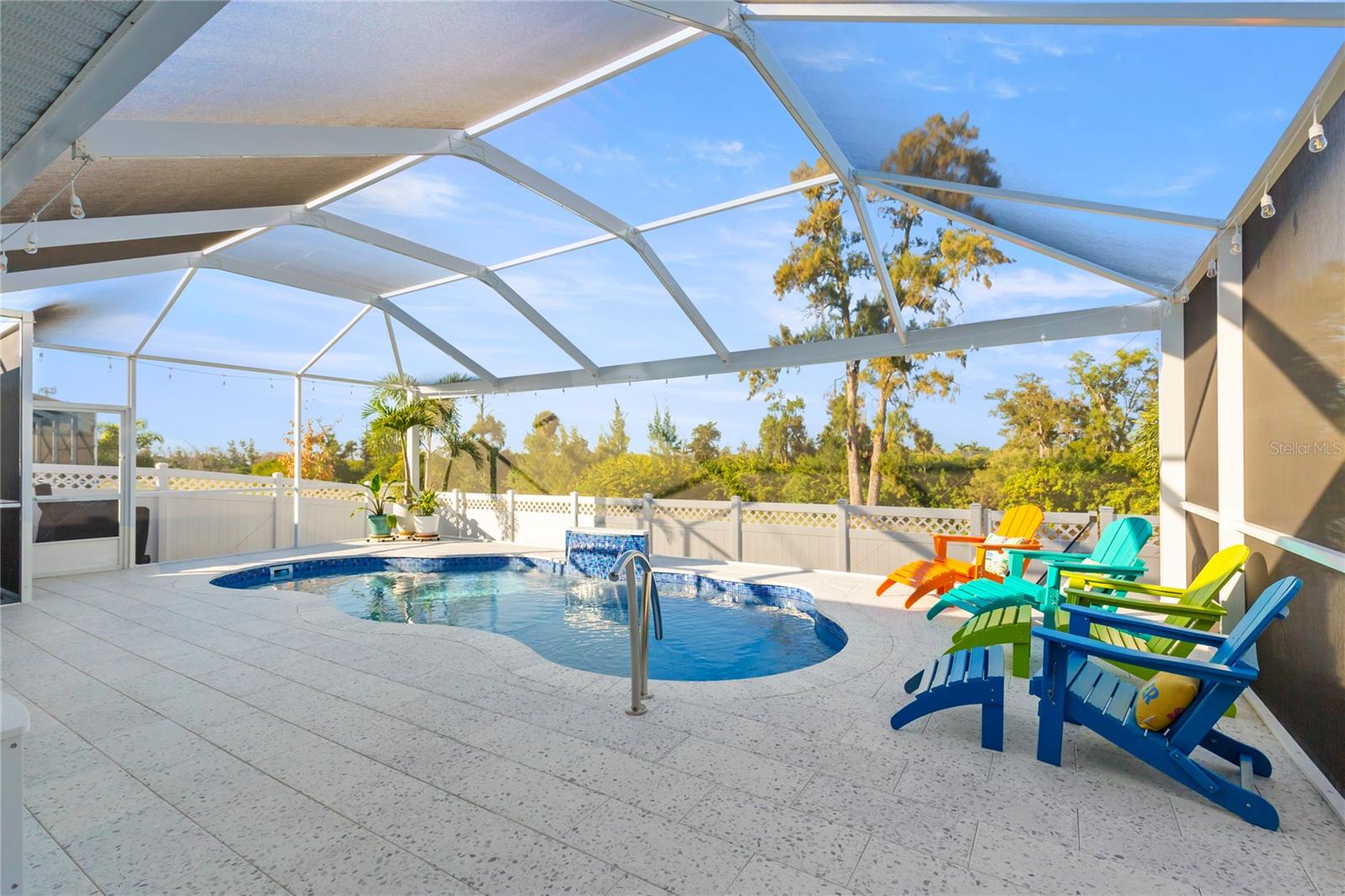 MARISOL POINTE - Residential