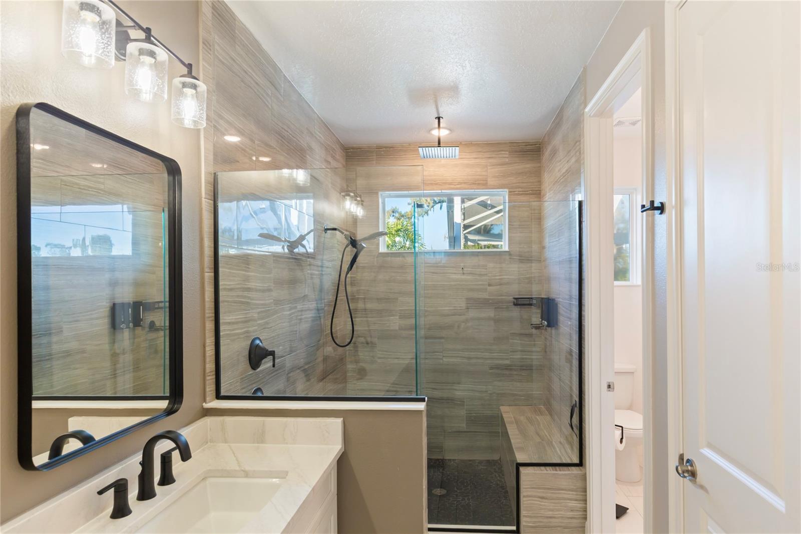 MARISOL POINTE - Residential