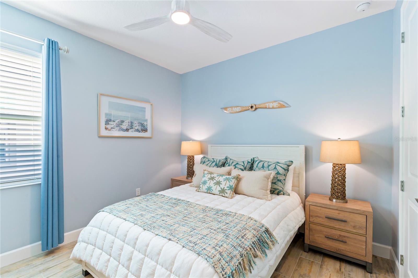 MARISOL POINTE - Residential