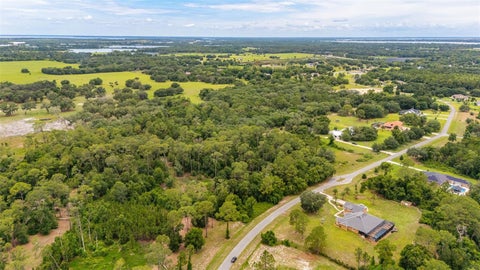 Tiny photo for 27037 Grand Oak Lane, Tavares, FL 32778 (MLS # O6414781)