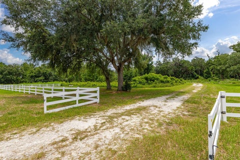 Tiny photo for 27037 Grand Oak Lane, Tavares, FL 32778 (MLS # O6414781)