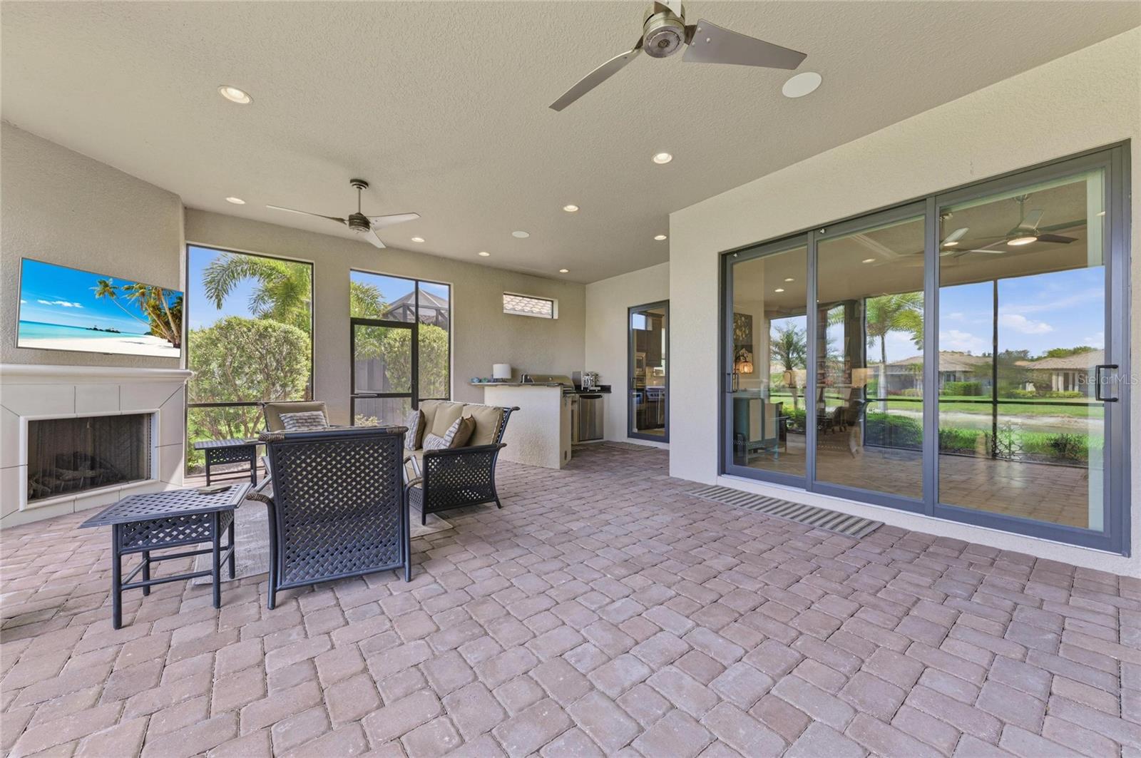 BELLACINA/CASEY KEY - Residential