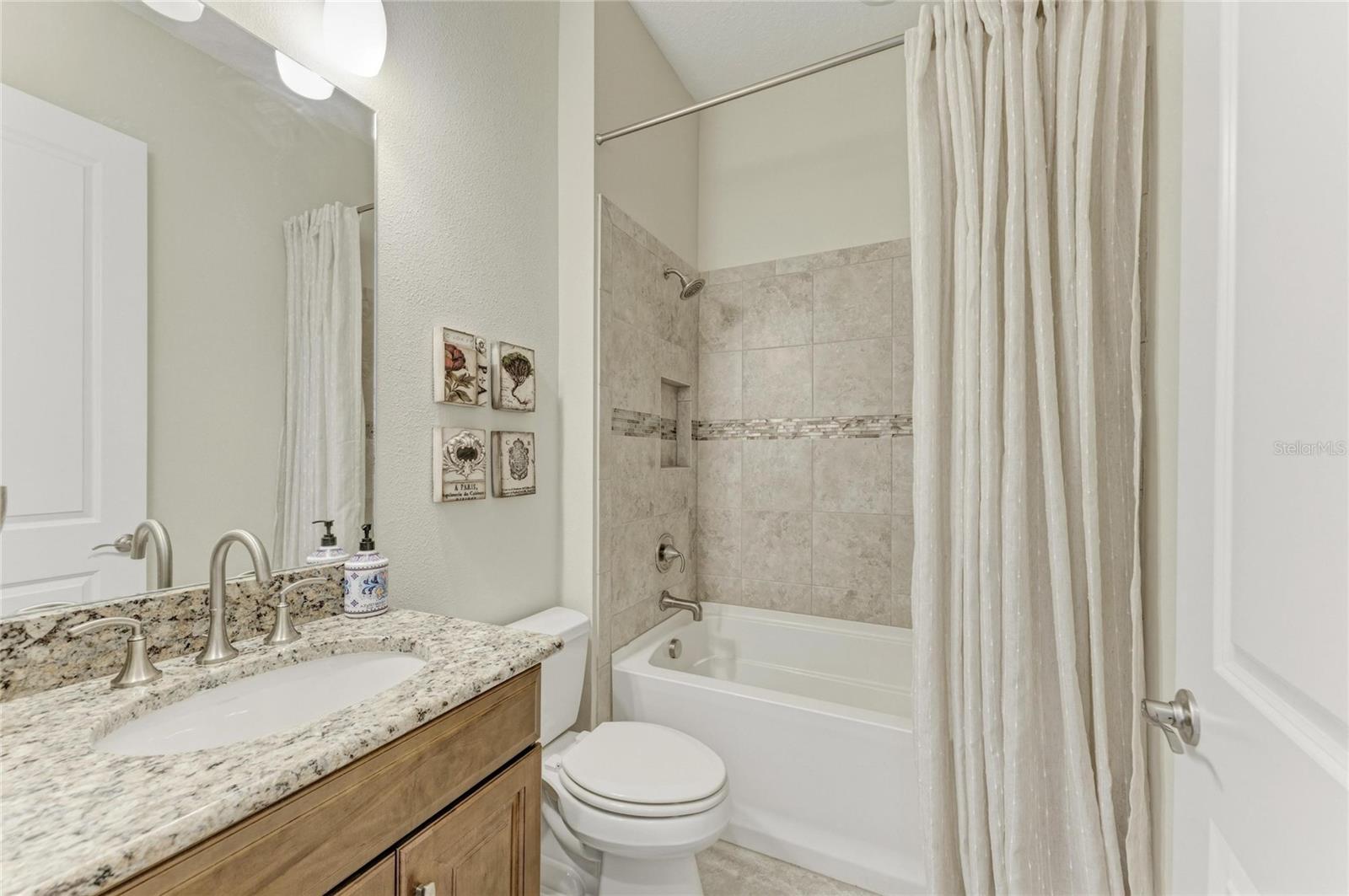 BELLACINA/CASEY KEY - Residential