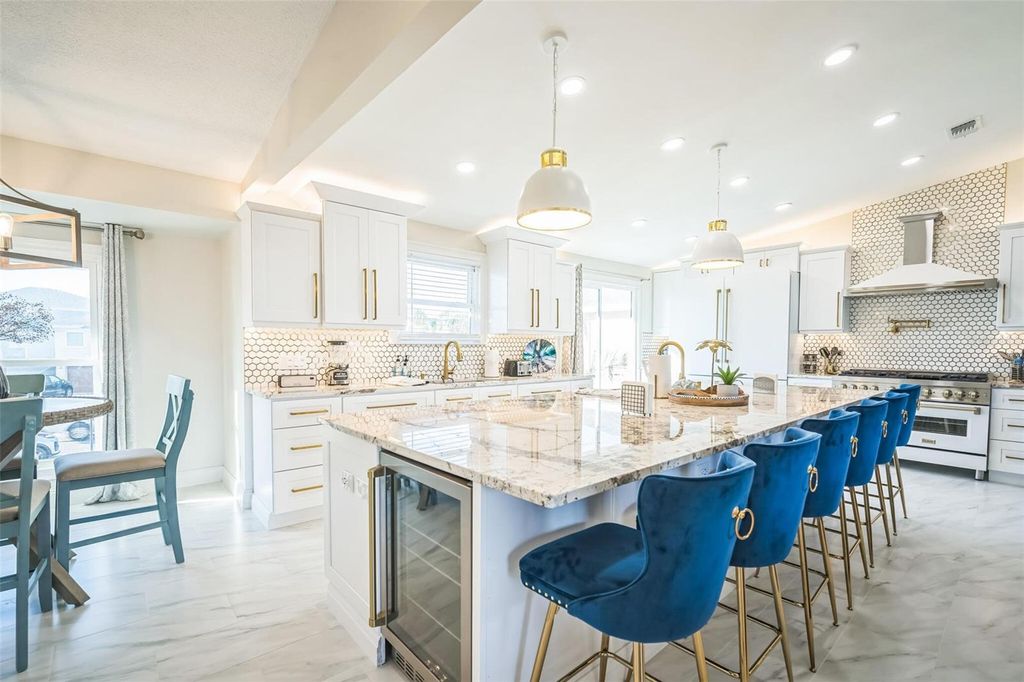 Photo of 328 6th Avenue, Indian Rocks Beach, FL 33785 (MLS # O6315603)