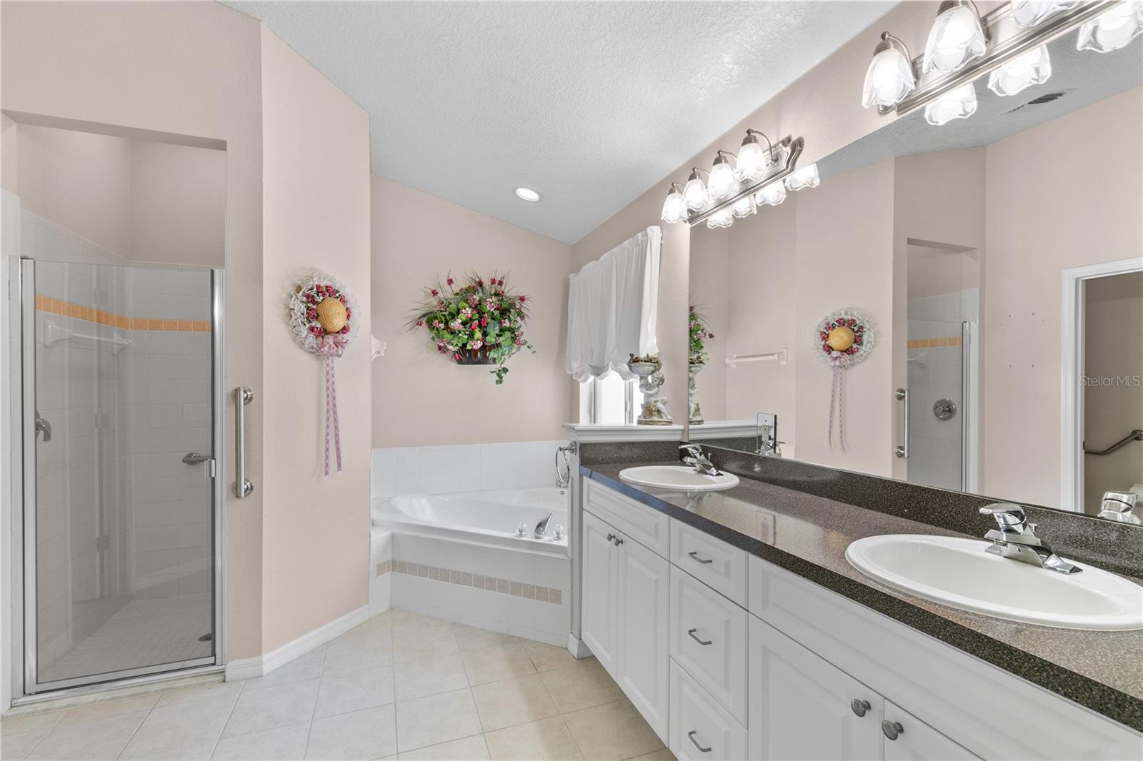 RAINTREE HARBOR SEC 02 - Residential