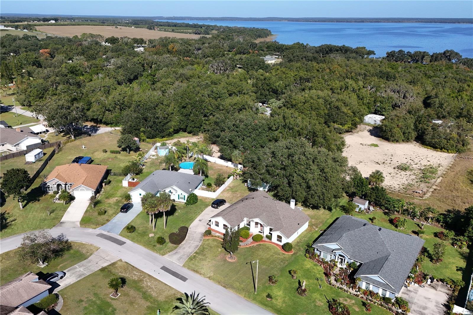 RAINTREE HARBOR SEC 02 - Residential