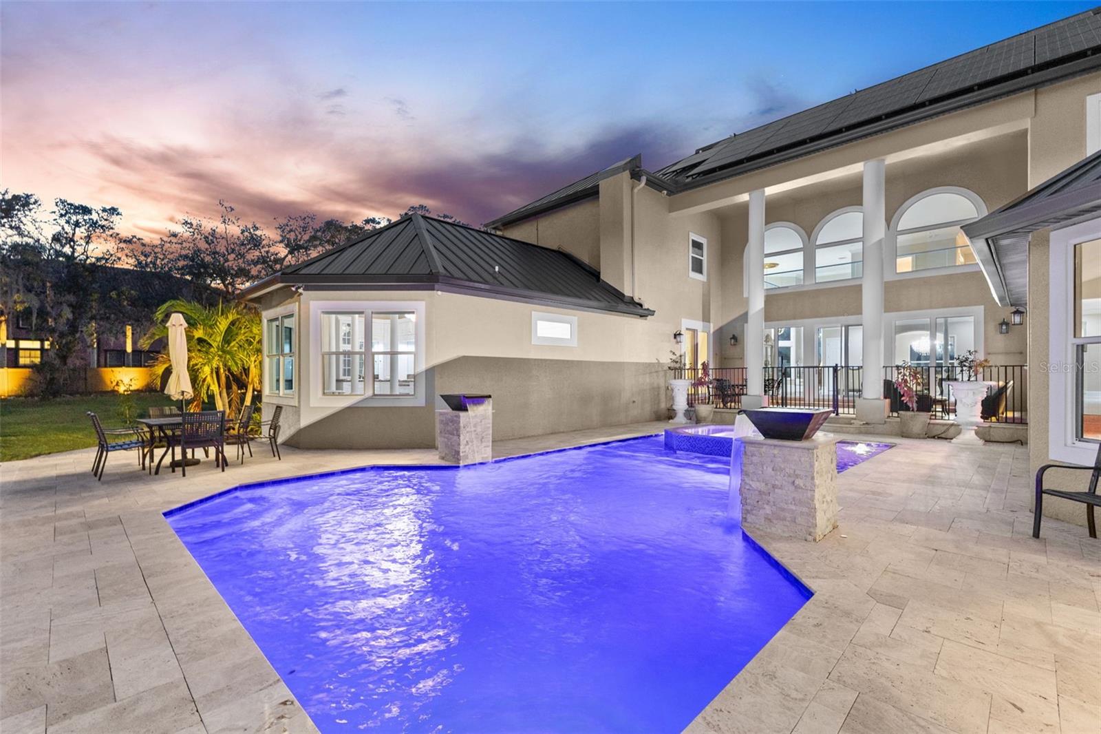LANDMARK RESERVE - Residential