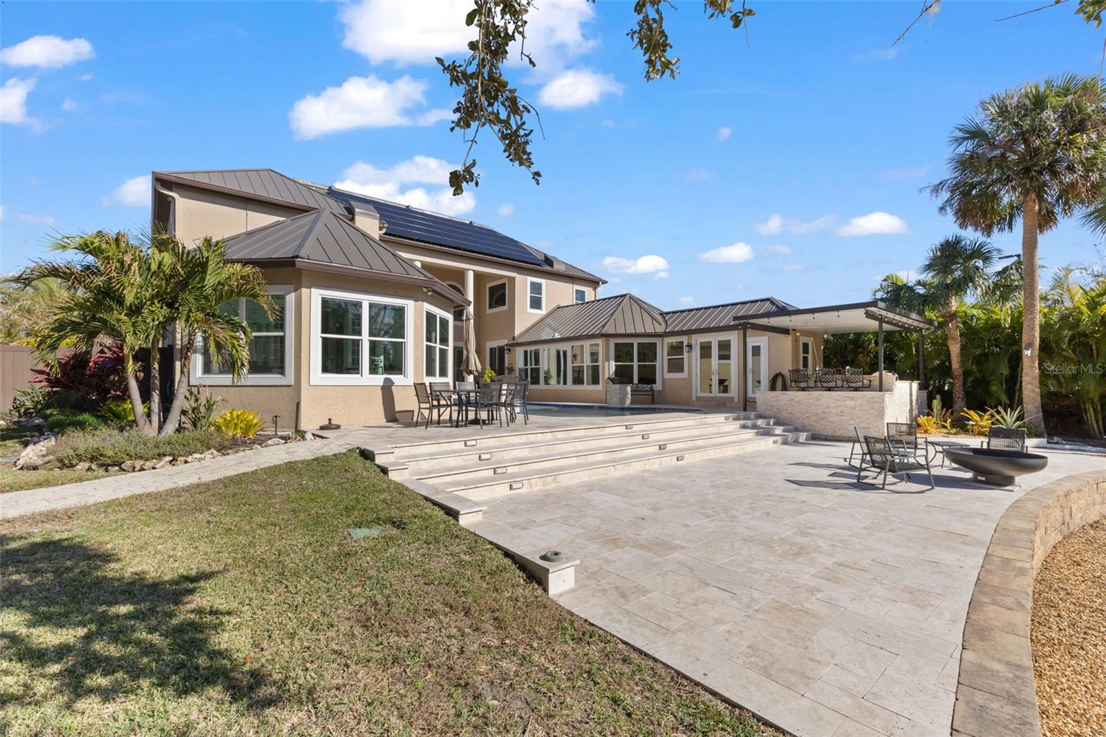 LANDMARK RESERVE - Residential