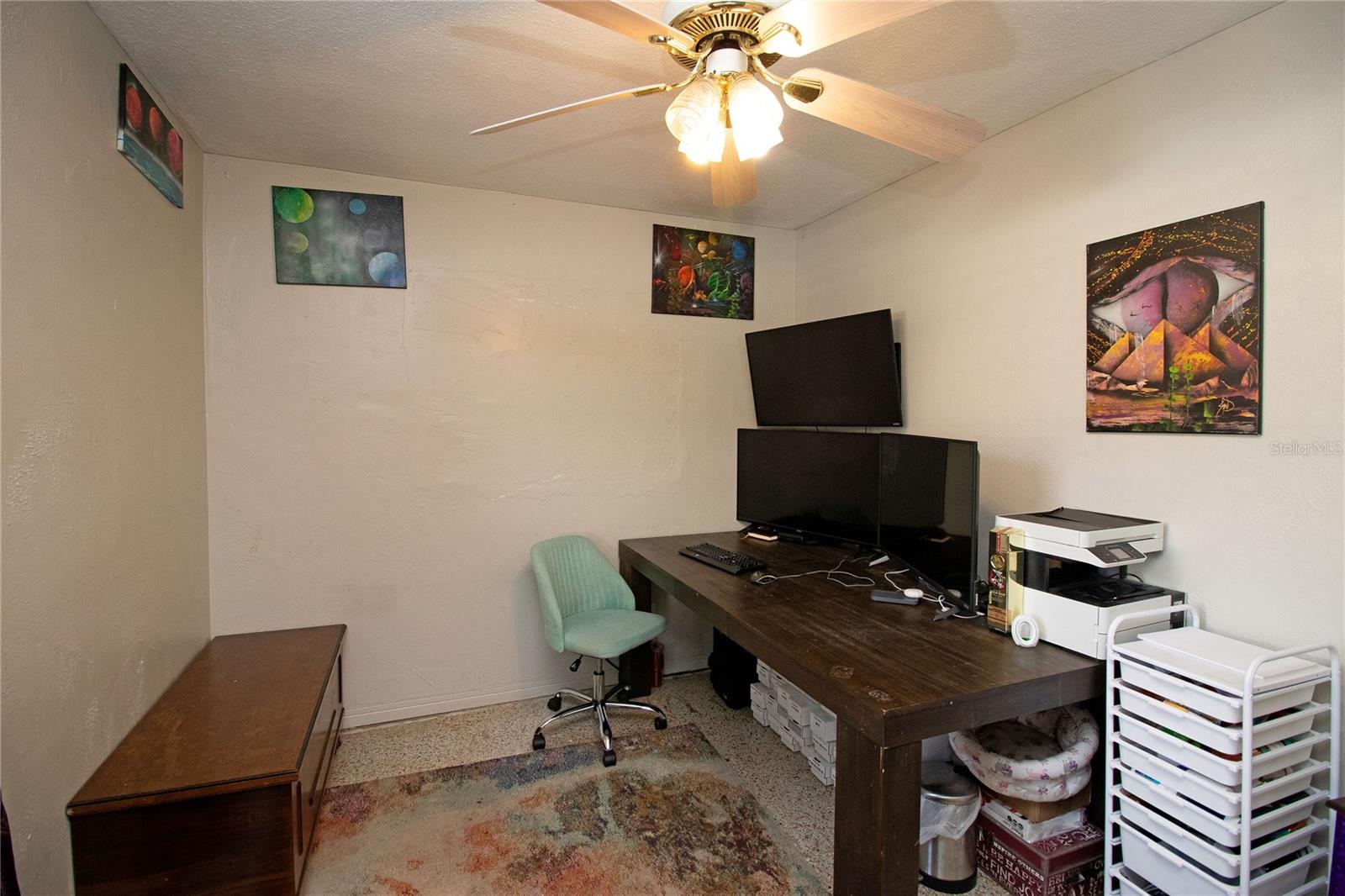 CRESTMONT - Residential