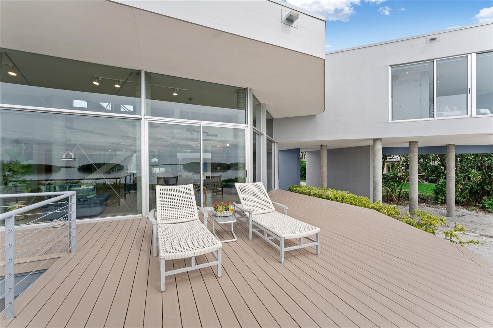 TIERRA VERDE - Residential